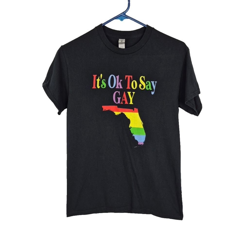 Gildan T Shirt Unisex Small It’s Ok To Say Gay Proud Lgbtq Gay Rights Cotton
